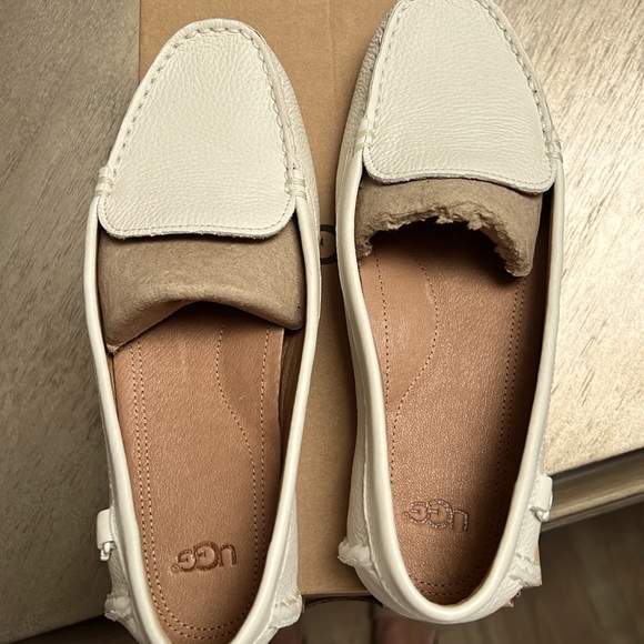 UGG Shoes - UGG 7.5